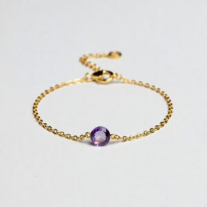 Amethyst bracelet in gold tone
